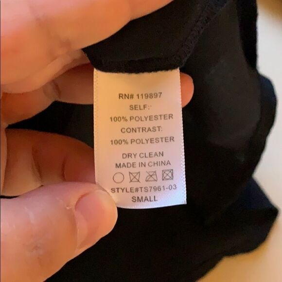 Collective Concepts blouse - size small - Picture 9 of 9